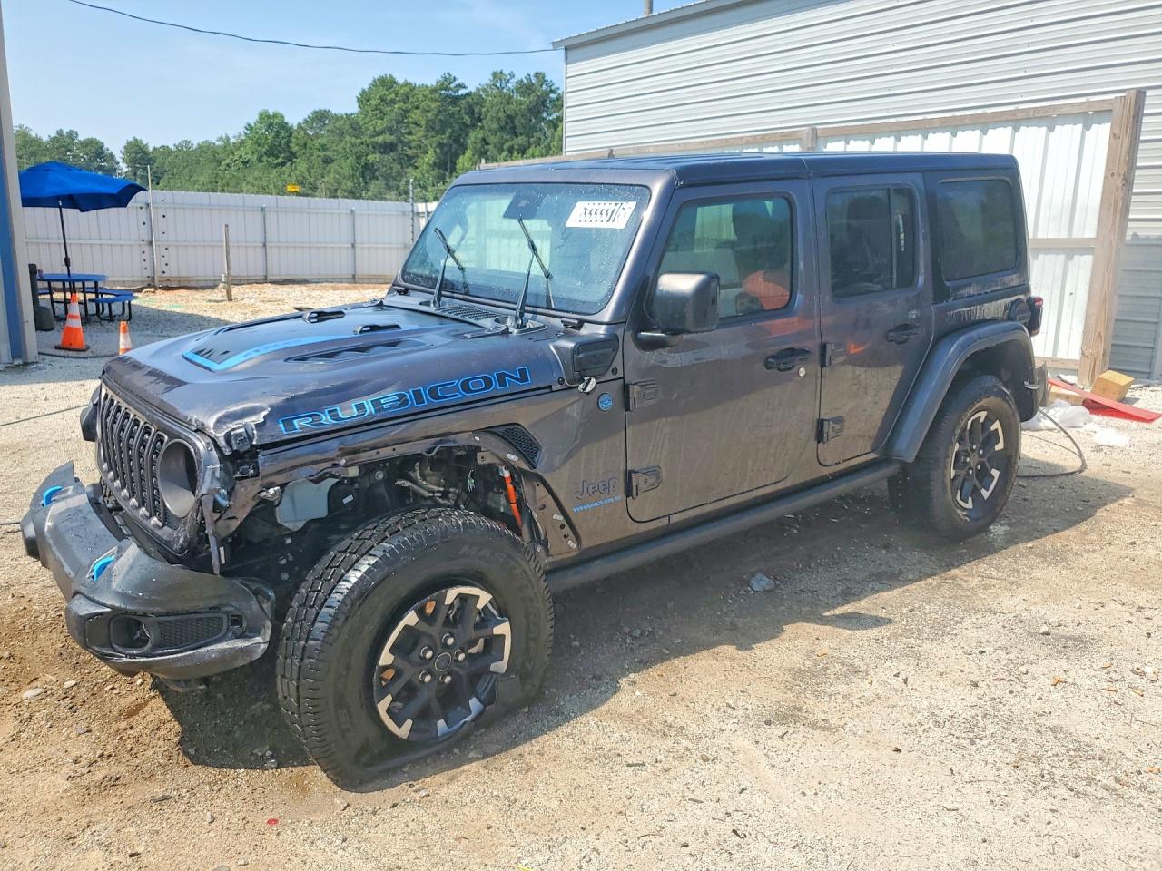 2024 Jeep Wrangler Rubicon, VIN 1C4RJXR66RW242046 — Front end