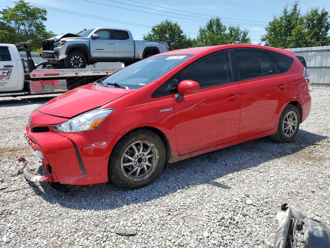 2017 Toyota Prius Two, VIN JTDZN3EUXHJ069578 — Front end