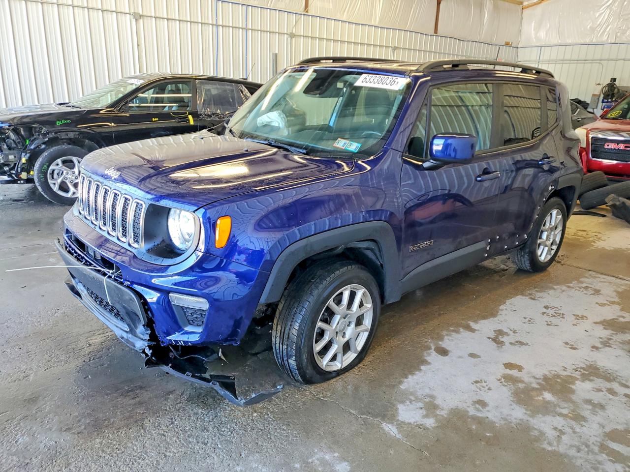 2020 Jeep Renegade Latitude, VIN ZACNJBBB6LPL74864 — Перед