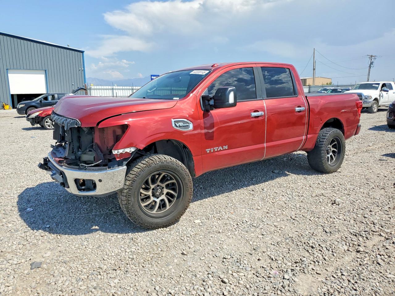 2017 Nissan Titan SV, VIN 1N6AA1E54HN573331 — Front end