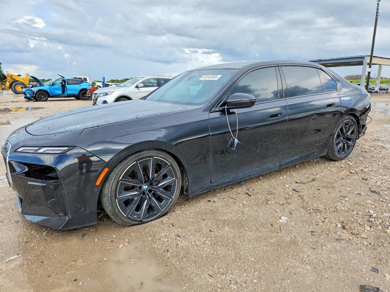 2024 BMW 7 Series 740i, VIN WBA23EH08RCS25938 — Rear end