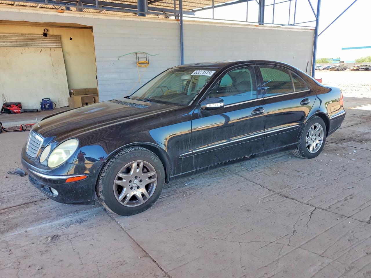 2003 Mercedes-Benz E 320, VIN WDBUF65J13A172412 — Перед