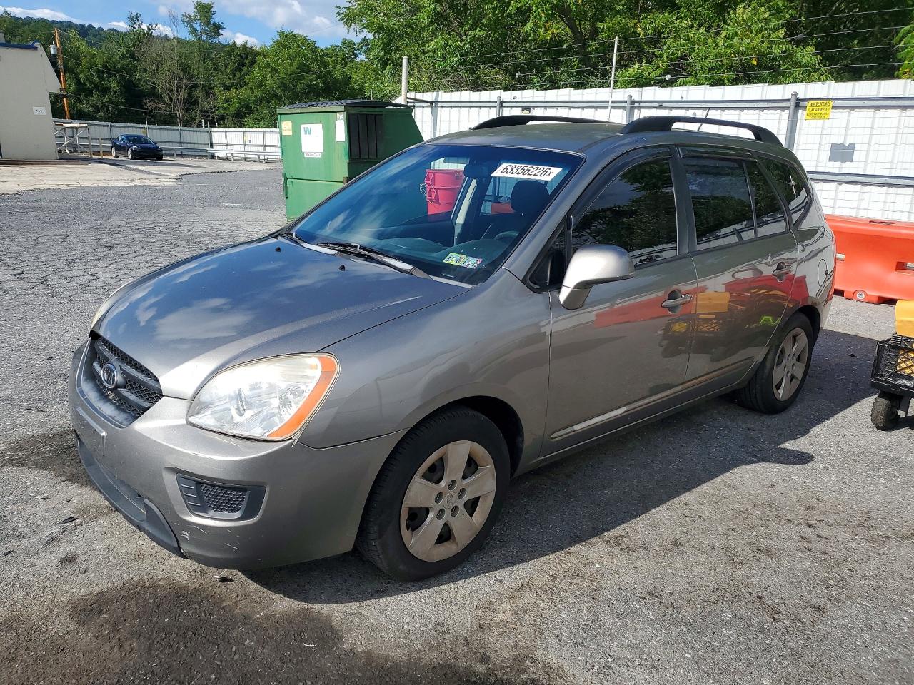 2009 Kia Rondo LX, VIN KNAFG528X97228921 — Rear end