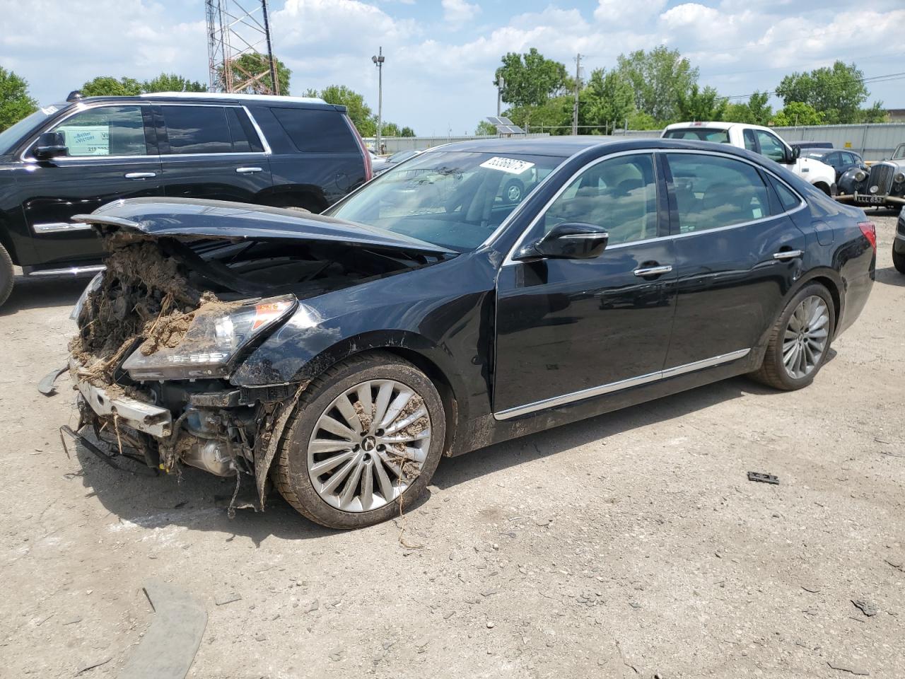 2016 Hyundai Equus Signature, VIN KMHGH4JH2GU102952 — Front end