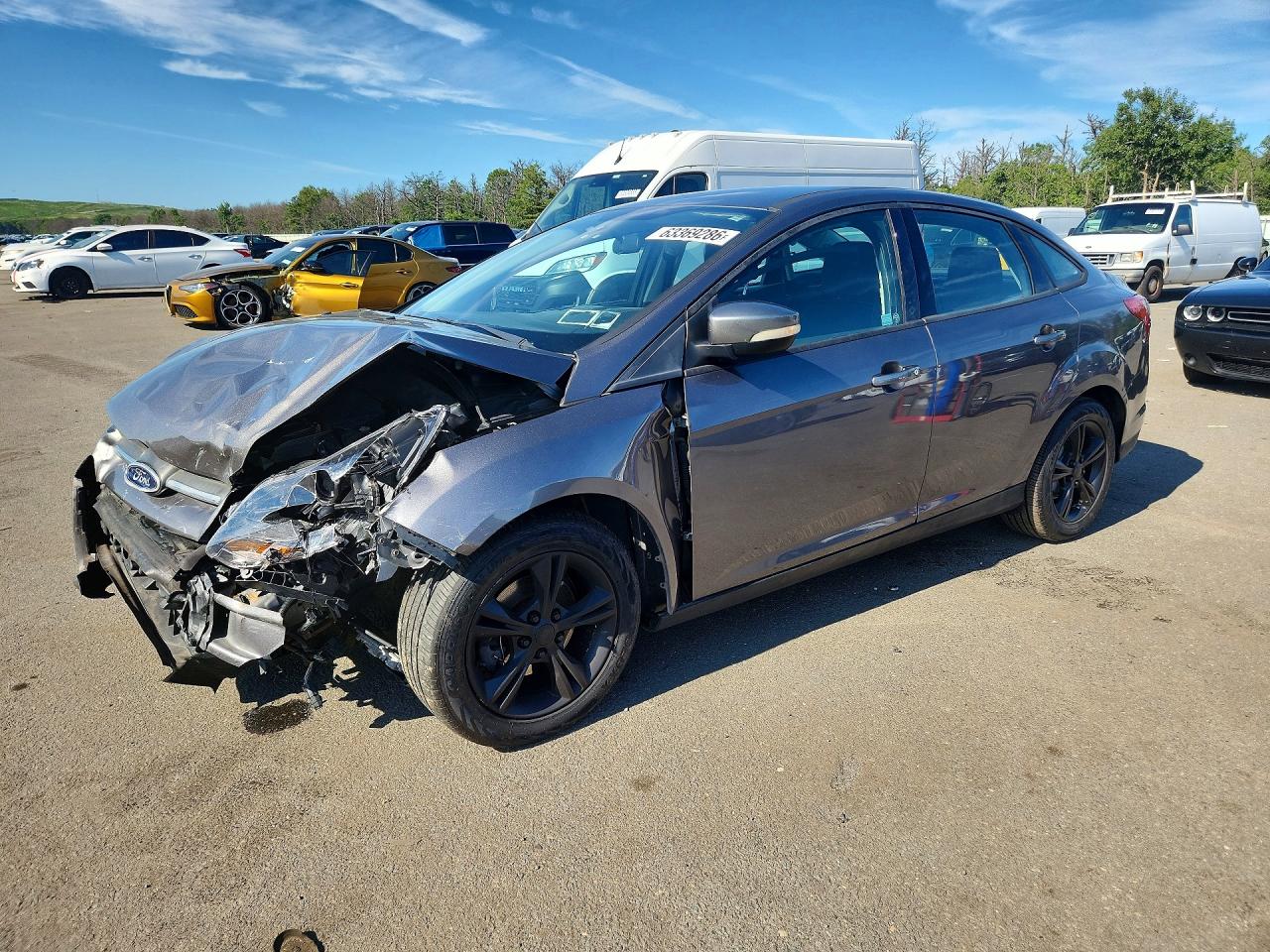 2013 Ford Focus SE, VIN 1FADP3F27DL294045 — Перед