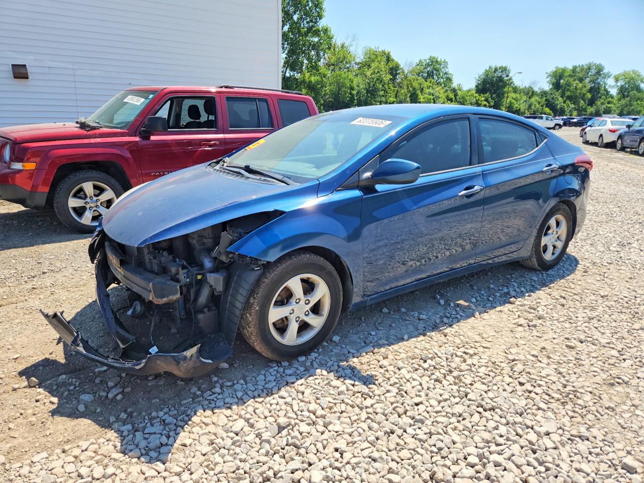 2014 Hyundai Elantra SE, VIN KMHDH4AE5EU114387 — Front end
