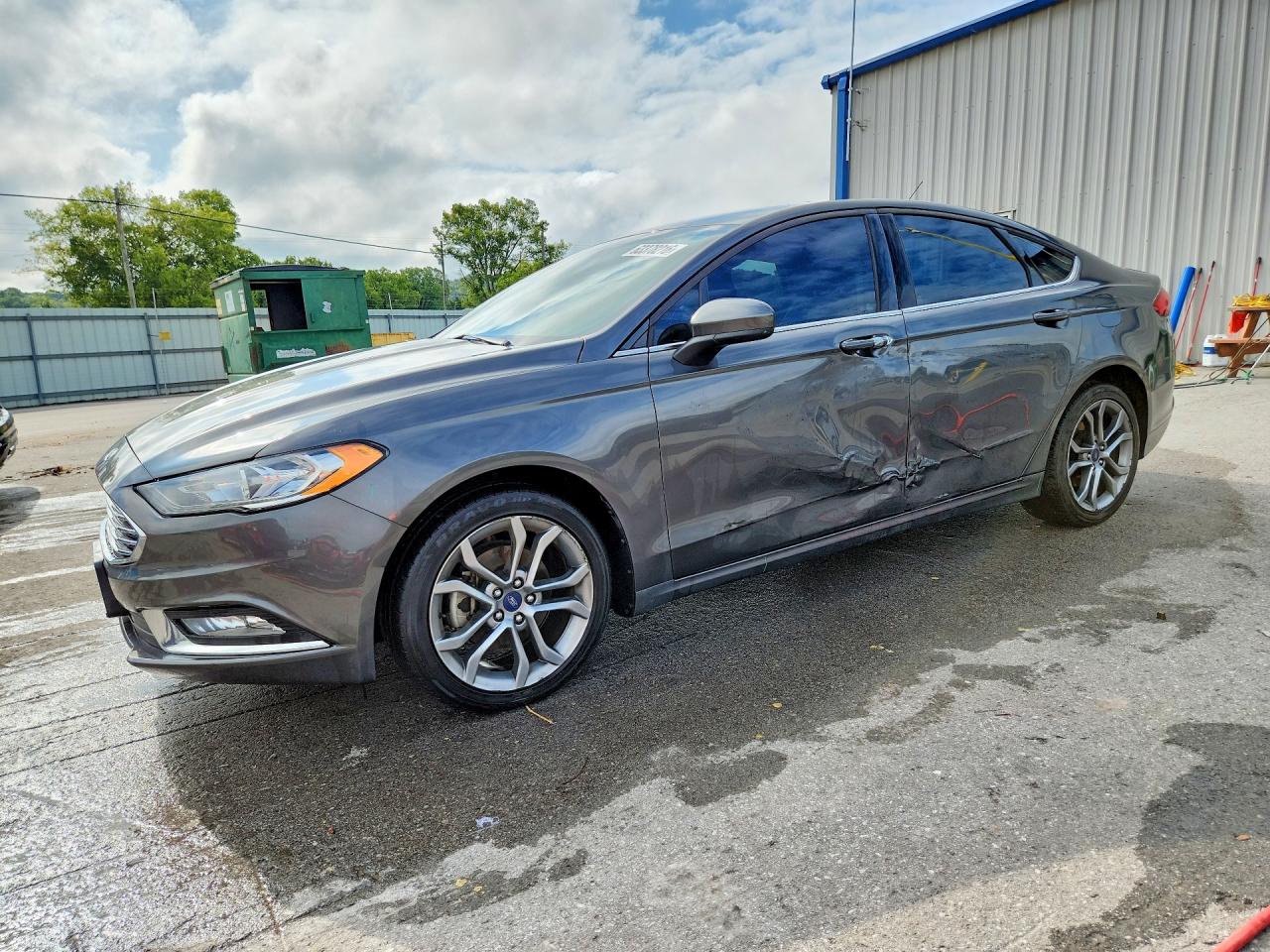 2017 Ford Fusion SE, VIN 3FA6P0T95HR144967 — Side