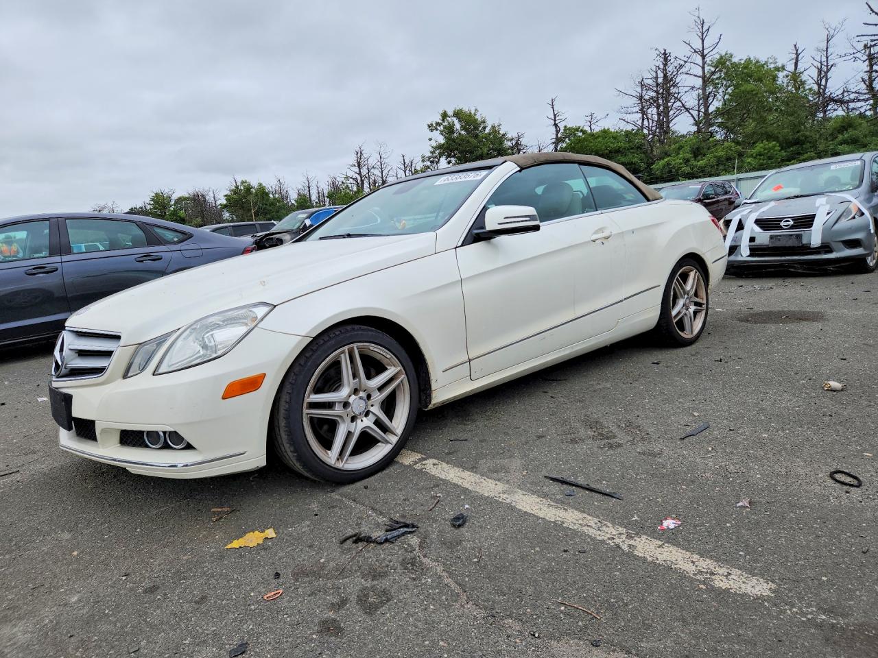 2011 Mercedes-Benz E 350, VIN WDDKK5GF7BF076489 — Side