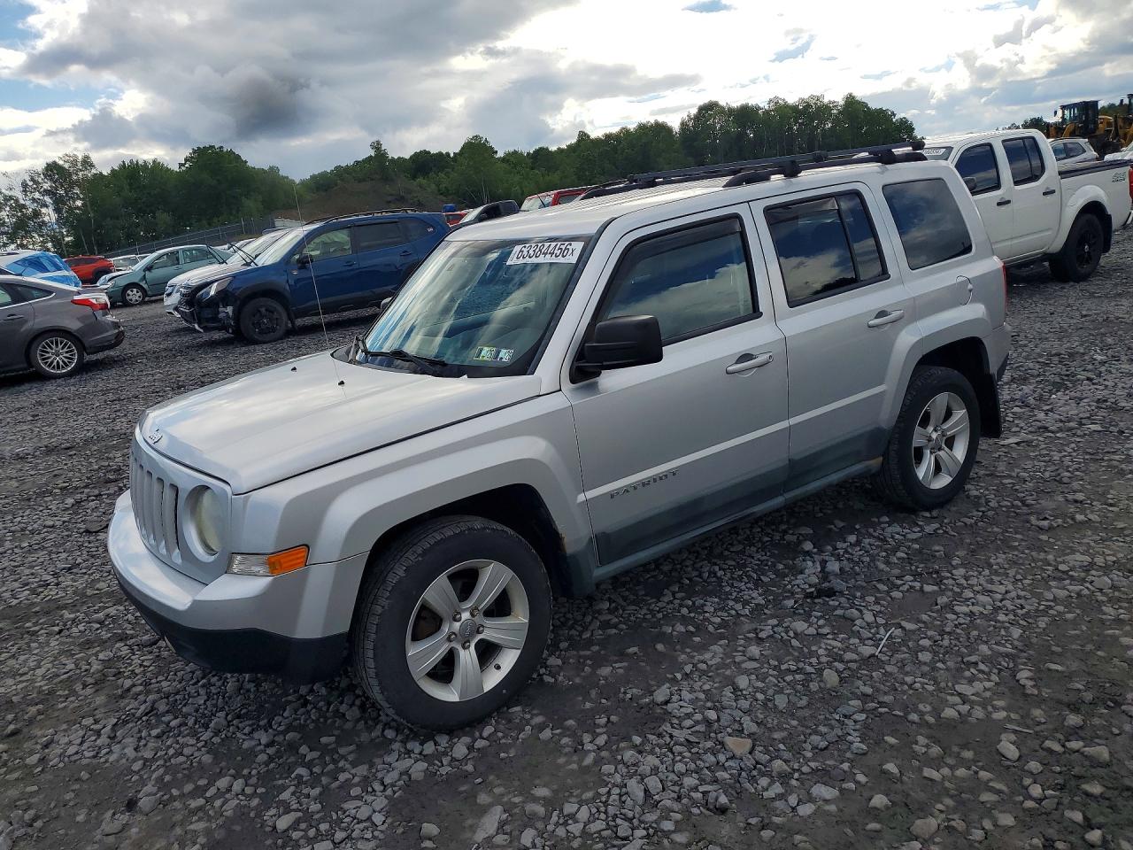 2011 Jeep Patriot Sport, VIN 1J4NF1GB9BD276619 — Minor dents and scratches