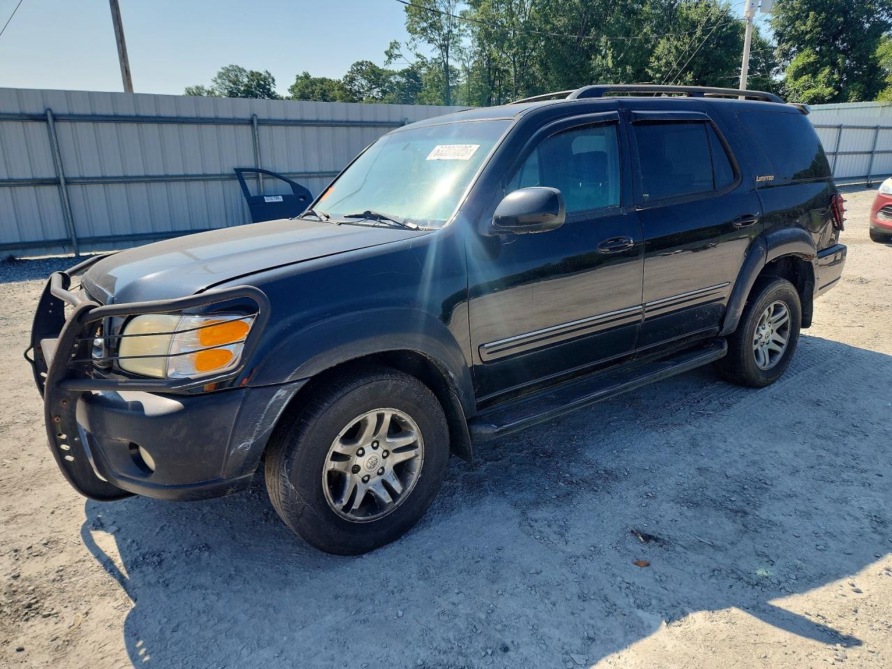2003 Toyota Sequoia Limited, VIN 5TDBT48A43S140204 — Rear end