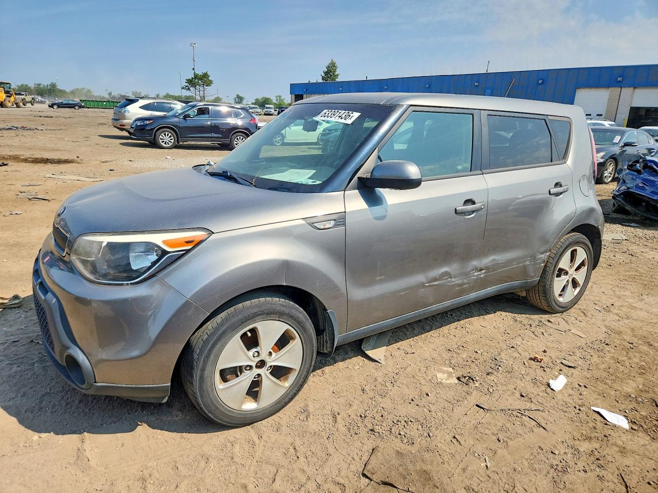 2014 Kia Soul, VIN KNDJN2A29E7053327 — Side