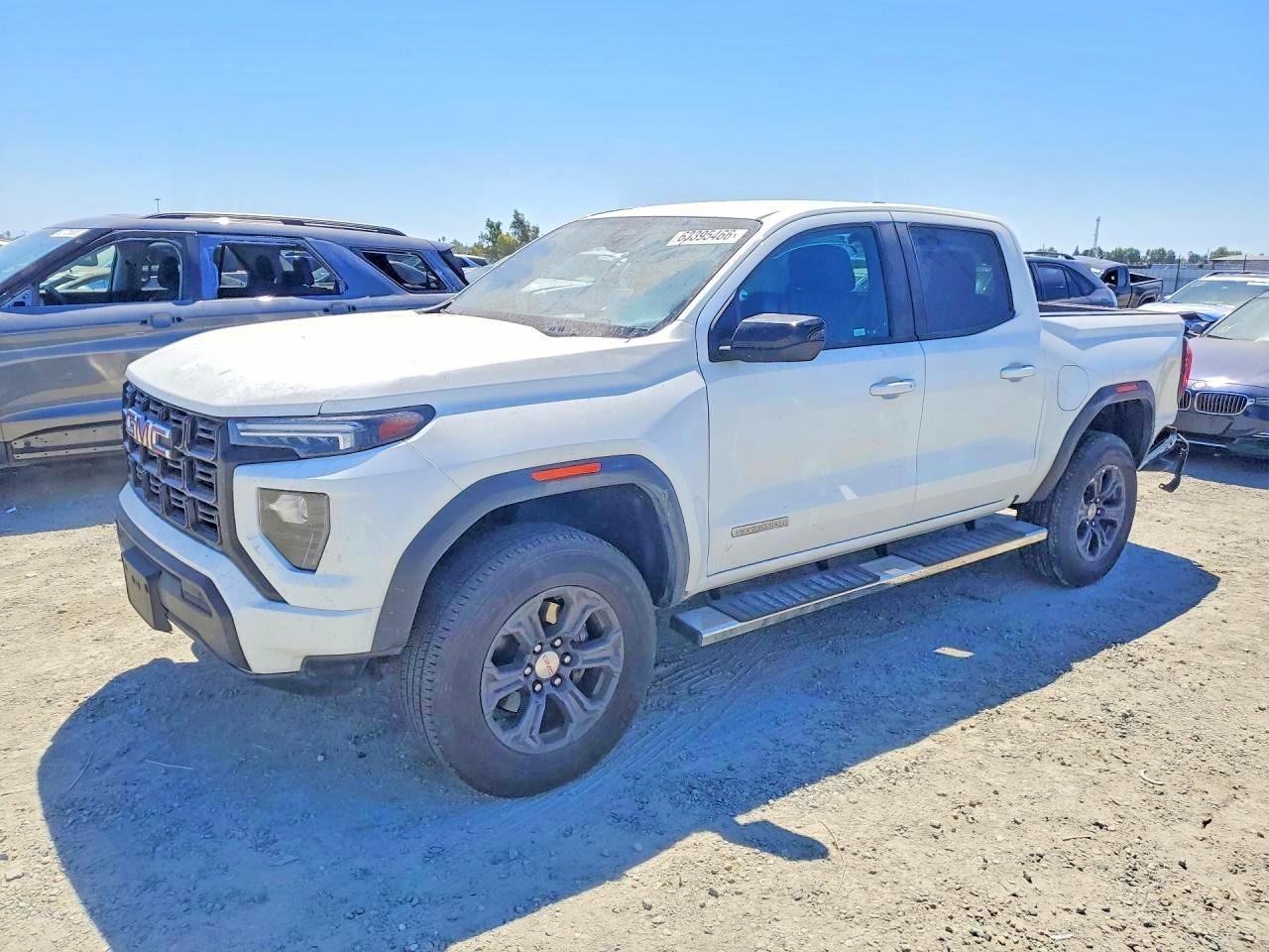 2024 GMC Canyon 2WD Elevation, VIN 1GTP5BEK6R1131687 — Бок