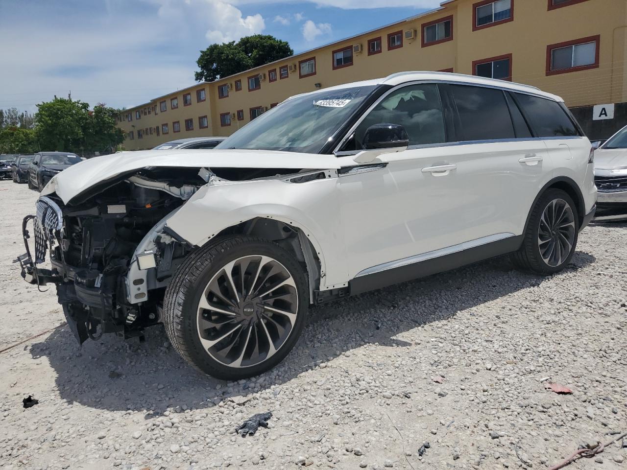2025 Lincoln Aviator Reserve, VIN 5LM5J7WC1SGL02381 — Frame damage