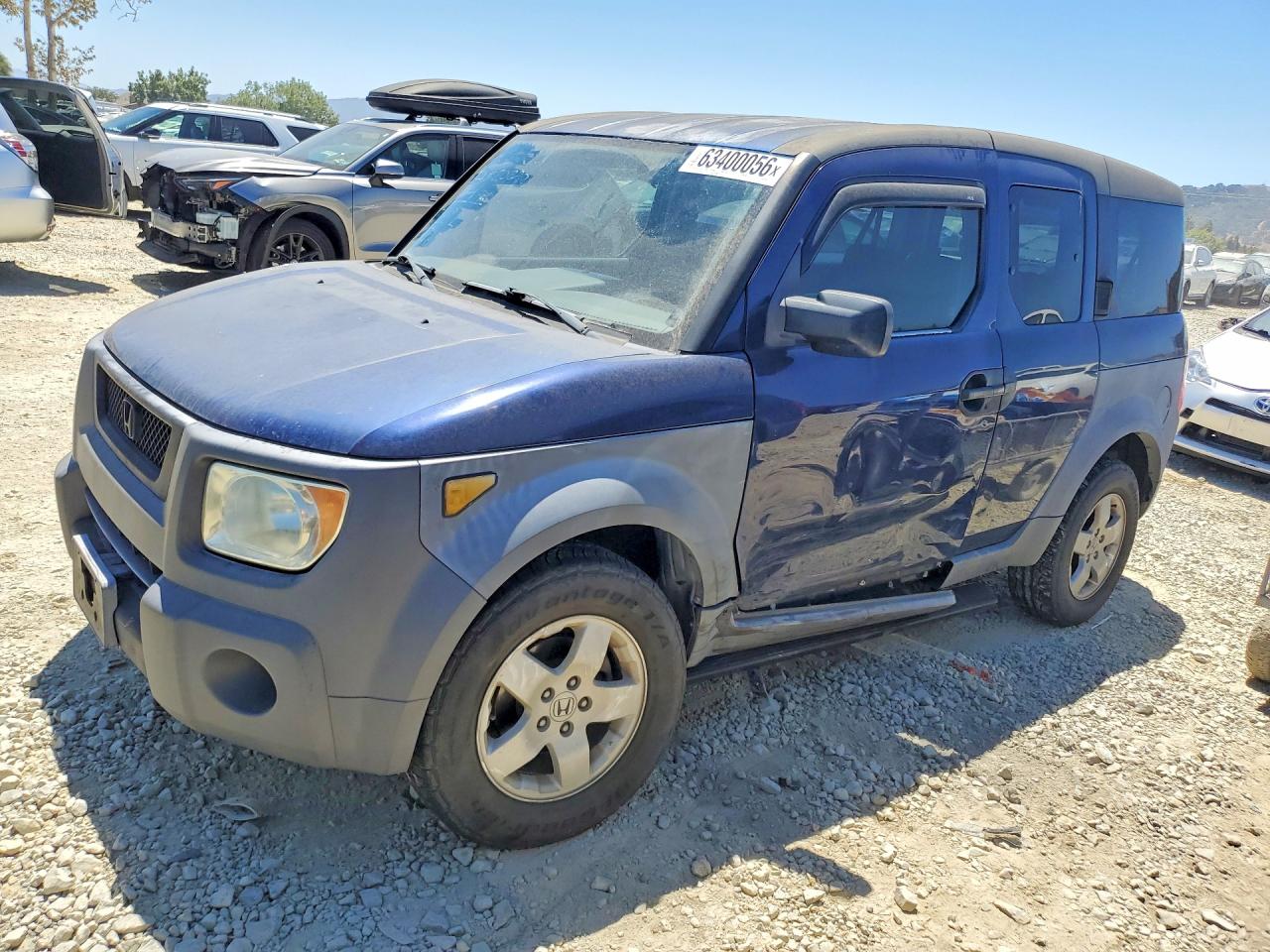 2003 Honda Element EX, VIN 5J6YH28523L000571 — Side