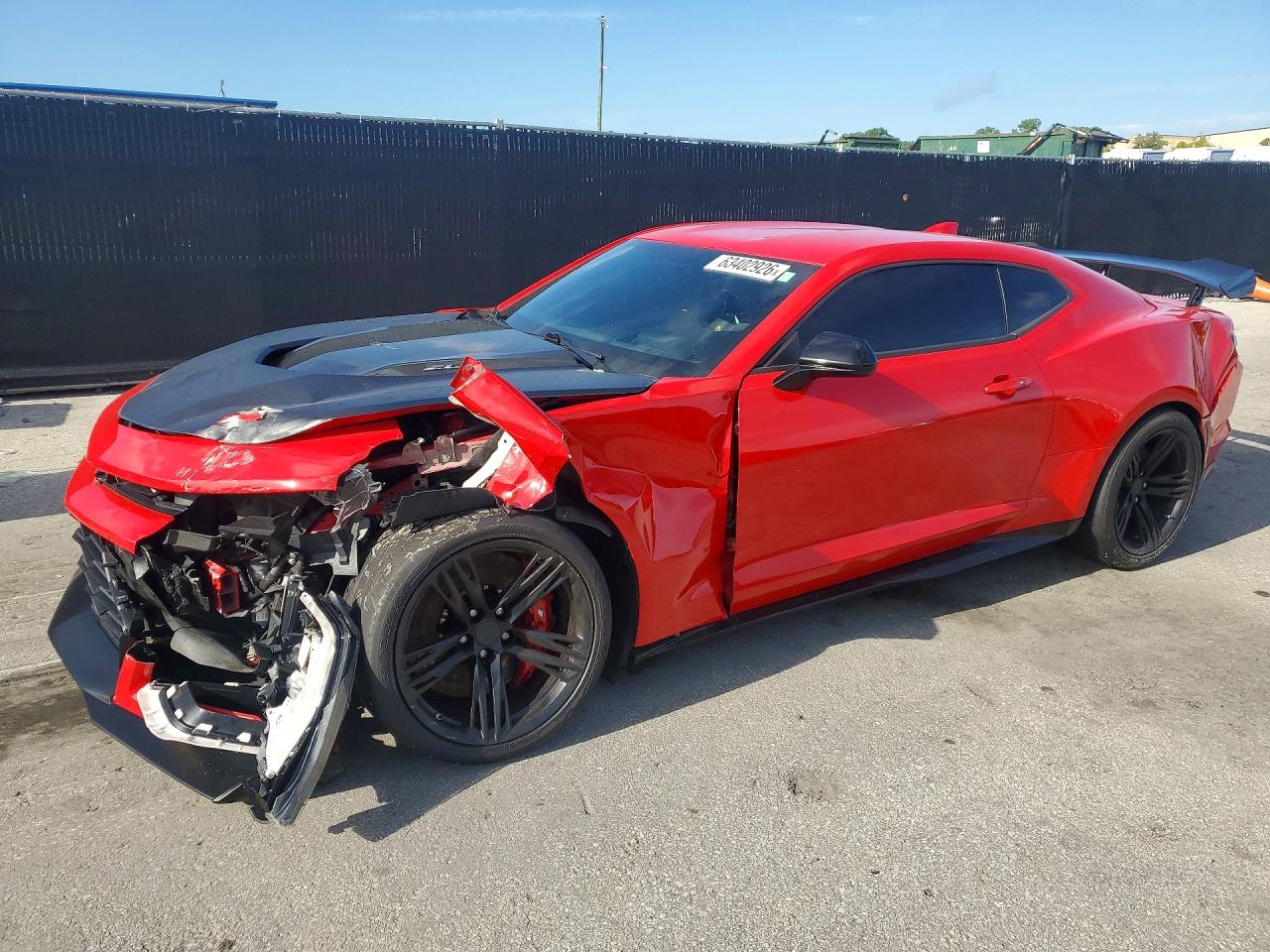 2019 Chevrolet Camaro ZL1, VIN 1G1FJ1R69K0144971 — Перед
