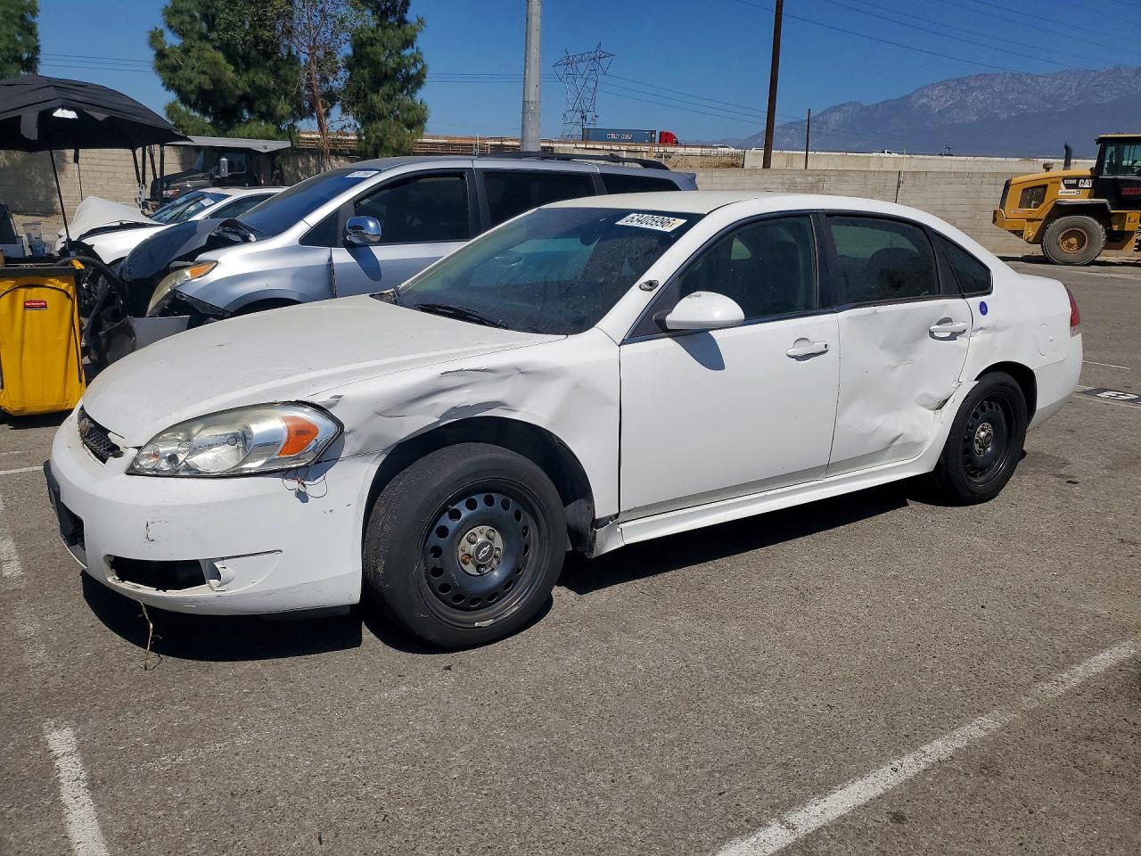 2016 Chevrolet Impala Police Police, VIN 2G1WD5E31G1102610 — Front end