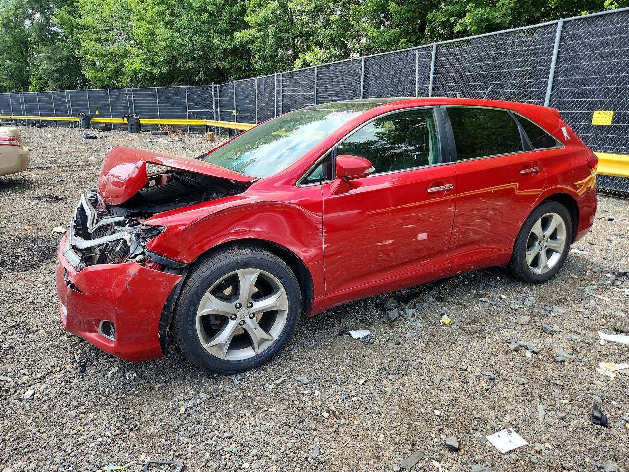 2013 Toyota Venza Limited, VIN 4T3BK3BB4DU082271 — Front end