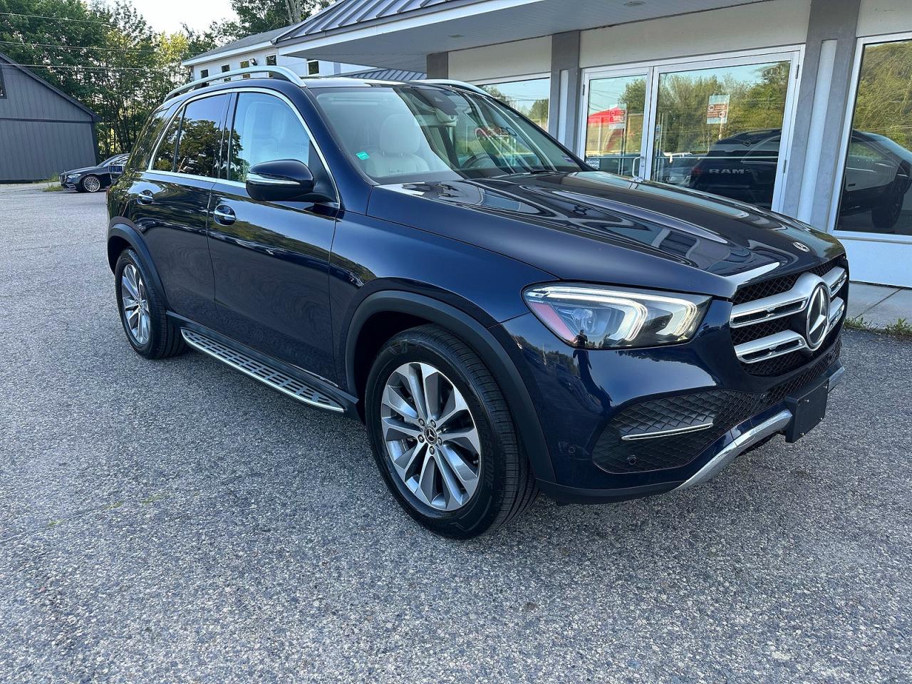 2020 Mercedes-Benz GLE 350, VIN 4JGFB4KE0LA187853 — Minor dents and scratches