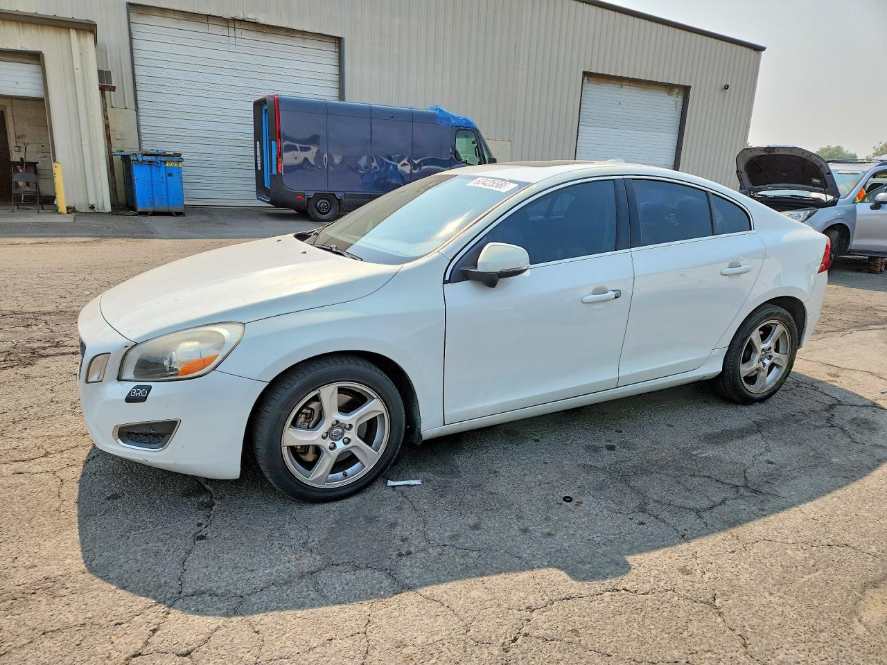 2013 Volvo S60 T5, VIN YV1612FH2D2204738 — Мелкие вмятины и царапины