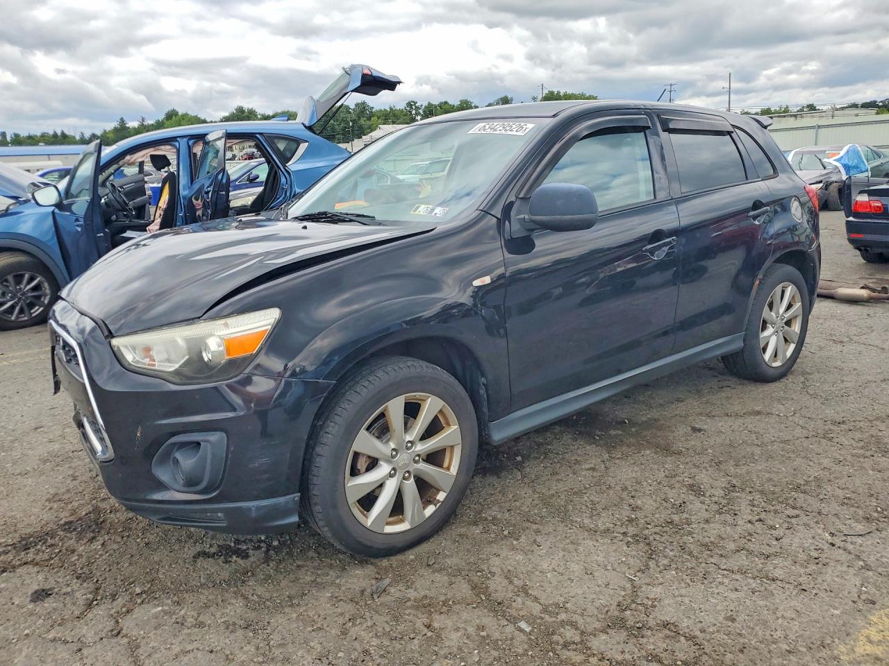 2013 Mitsubishi Outlander ES, VIN 4A4AR3AU2DE008745 — Rear end
