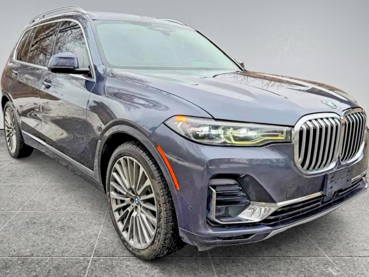 2019 BMW X7 xDrive40i, VIN 5UXCW2C52KLB43713 — Normal wear