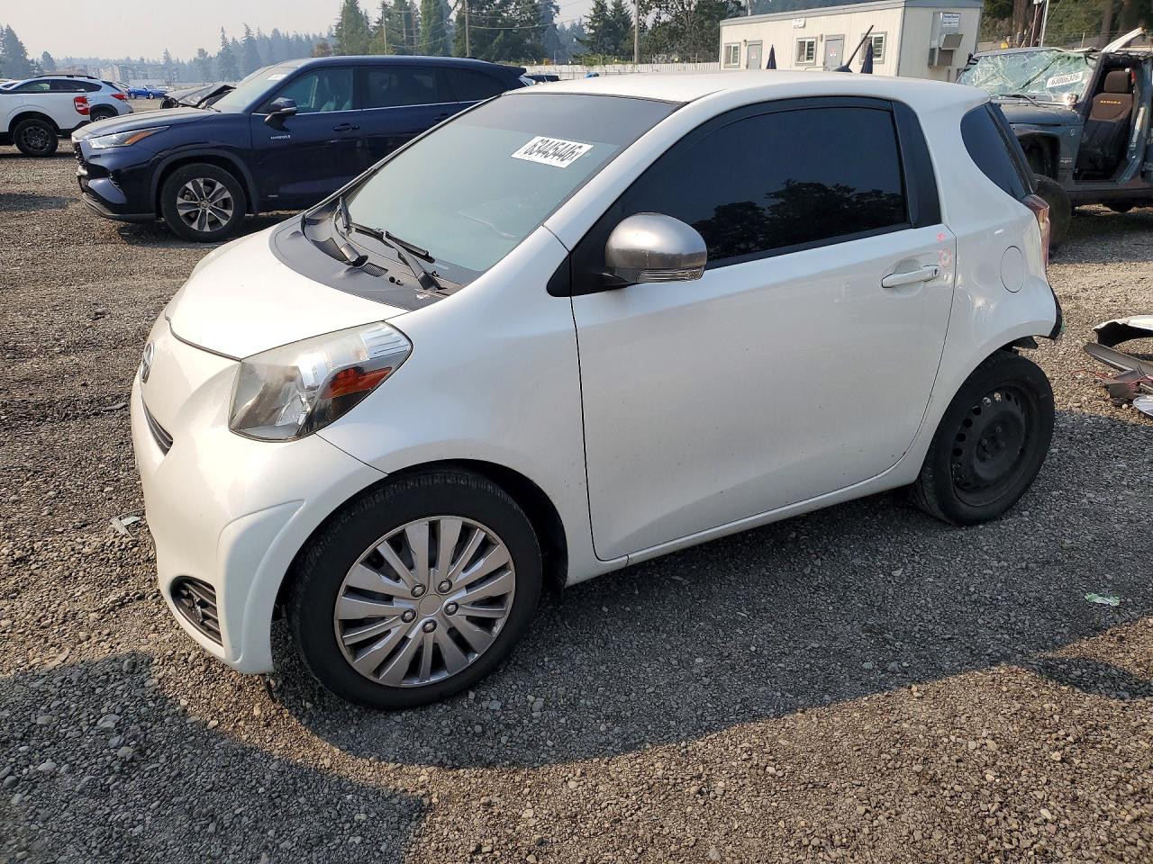 2013 Scion iQ, VIN JTNJJXB05DJ025348 — Rear end