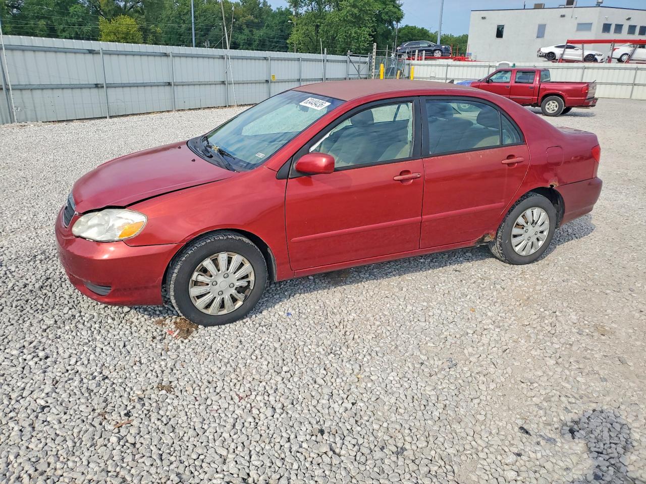 2005 Toyota Corolla LE, VIN 1NXBR32E65Z344033 — Front end