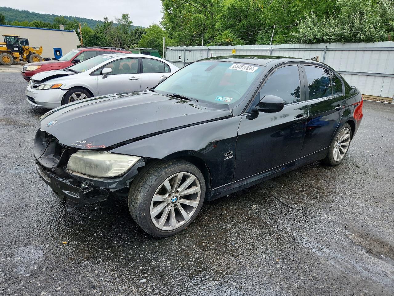 2011 BMW 3 Series 328i xDrive, VIN WBAPK5C55BA995432 — Front end
