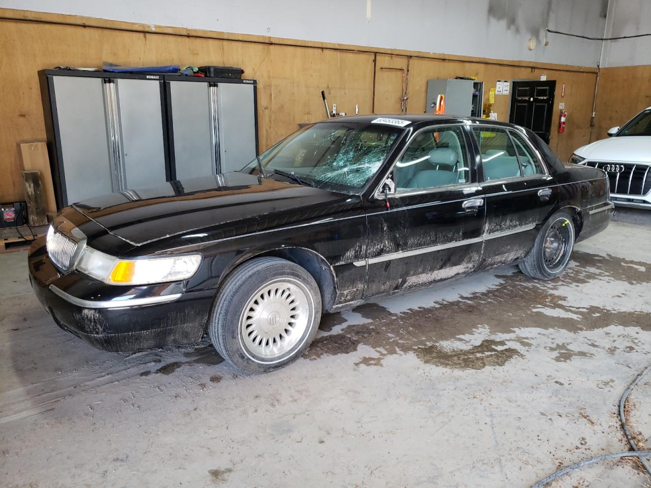 1999 Mercury Grand Marquis LS, VIN 2MEFM75W2XX639723 — Roof