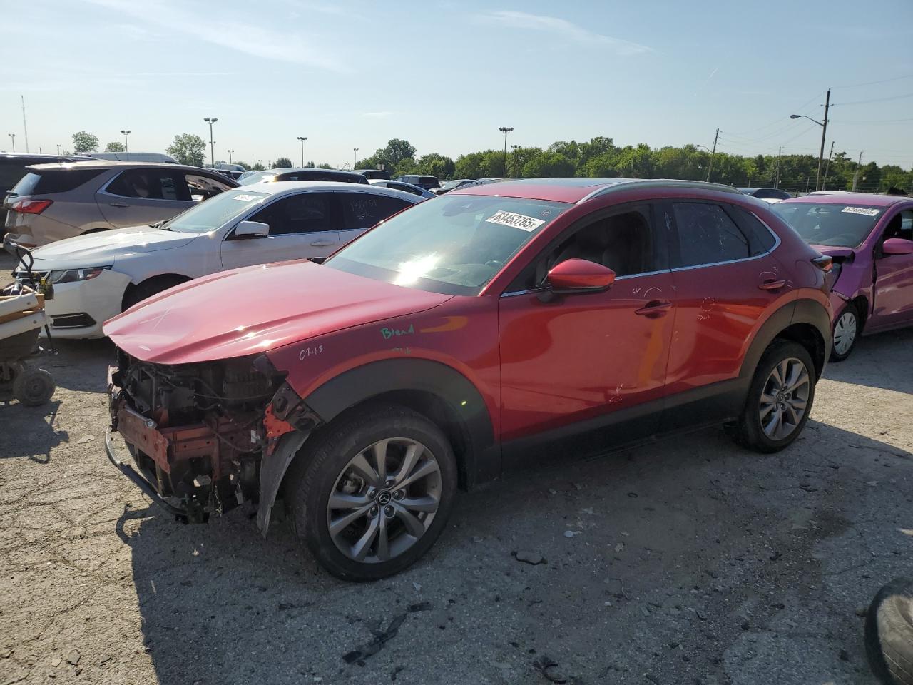 2021 Mazda CX-30 Premium, VIN 3MVDMBDL6MM202977 — Front end