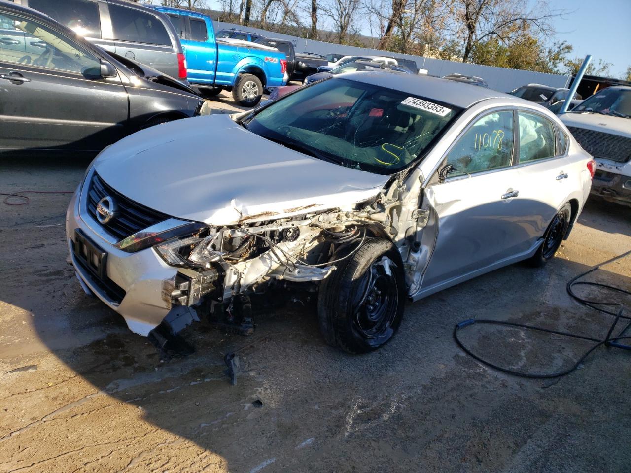 2018 Nissan Altima SL, VIN 1N4AL3AP1JC473033 — Side