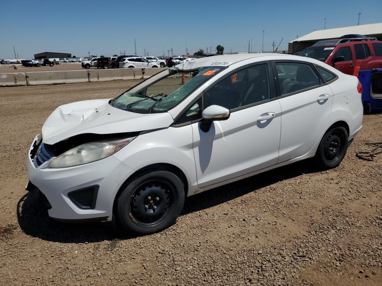 2013 Ford Fiesta SE, VIN 3FADP4BJ8DM223227 — Front end
