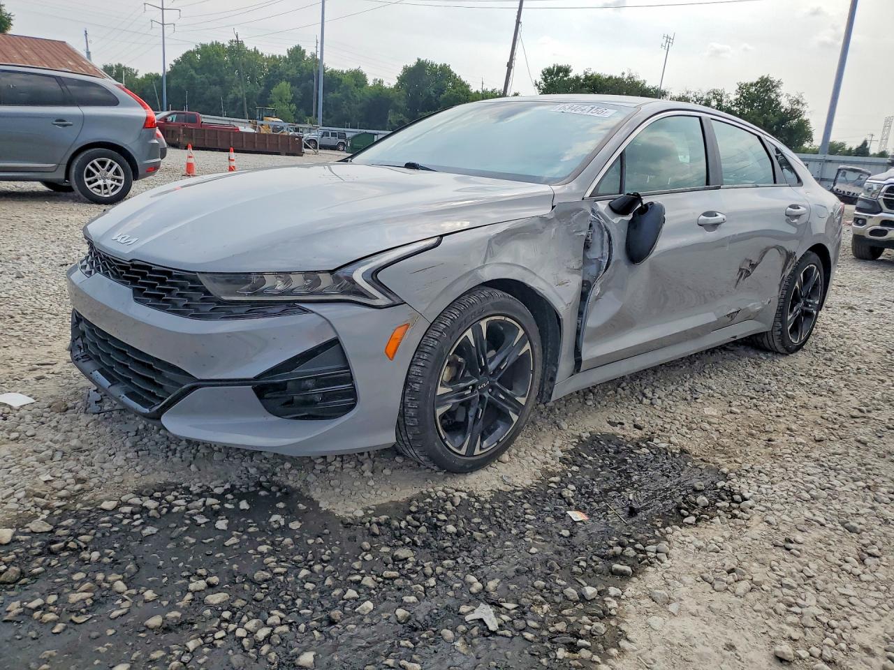 2023 Kia K5 GT-Line, VIN 5XXG64J2XPG167334 — Бок