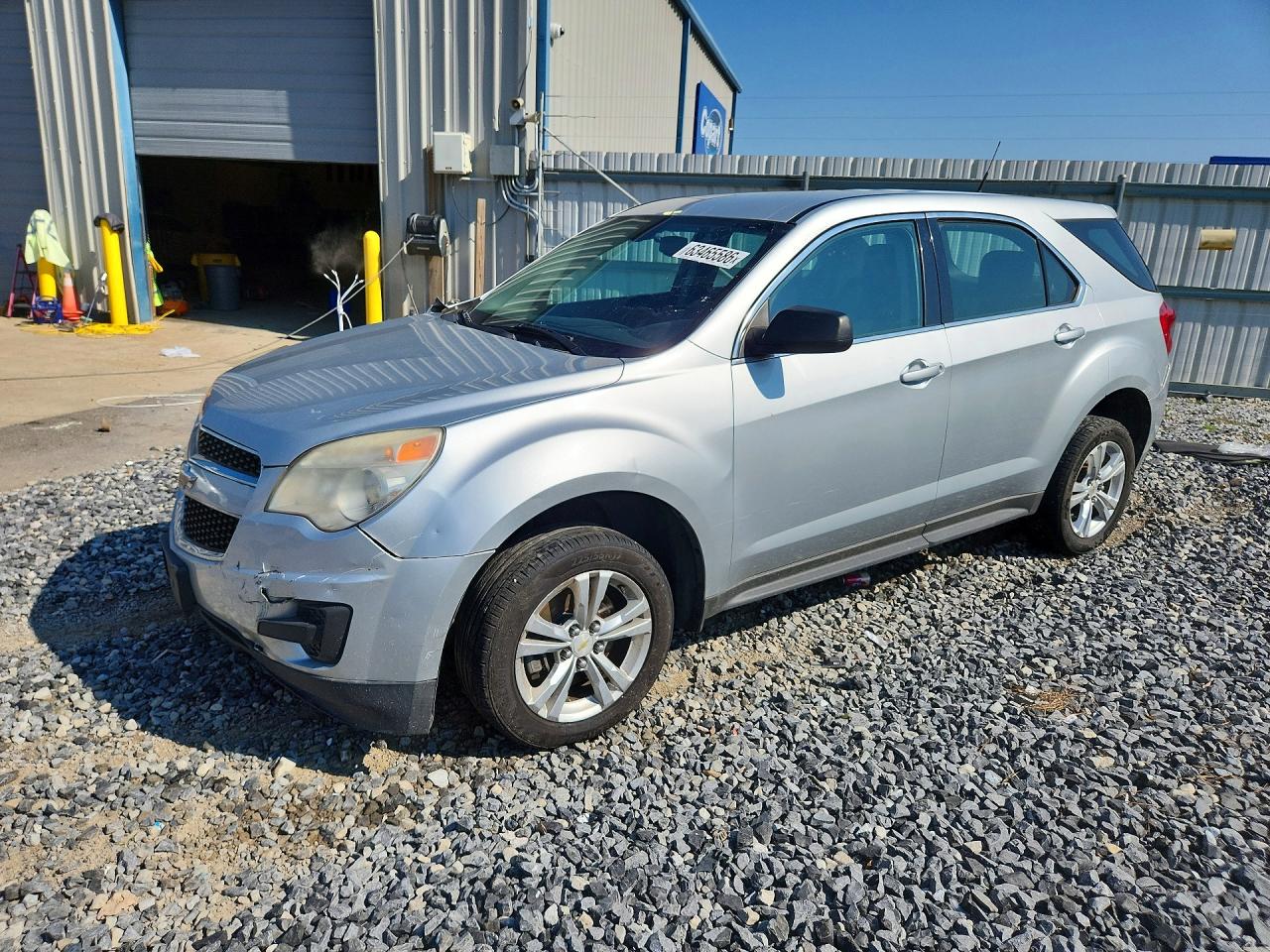 2011 Chevrolet Equinox LS, VIN 2GNALBEC0B1292046 — Rear end