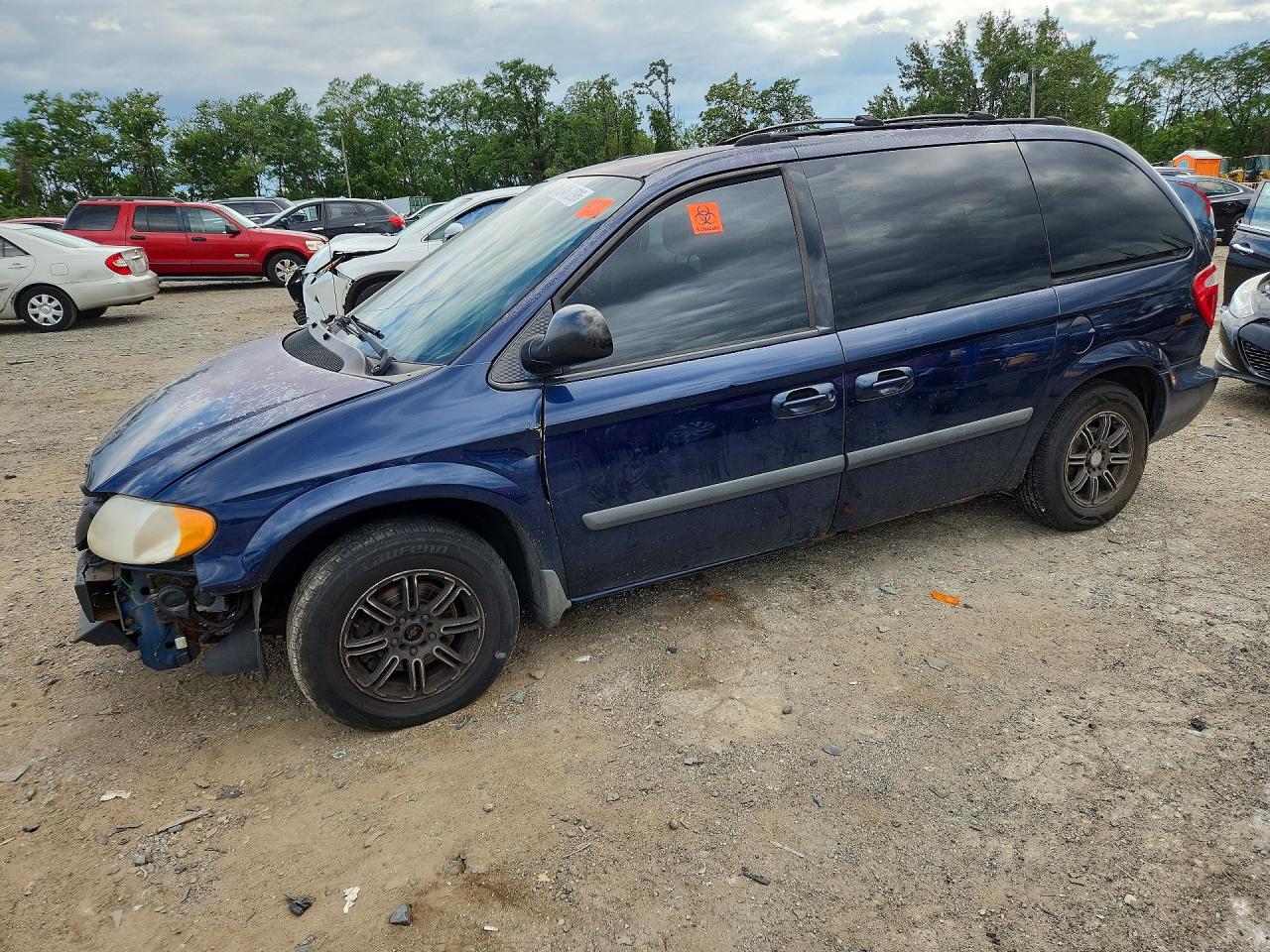 2006 Dodge Caravan SXT, VIN 1D4GP45R66B667177 — Перед