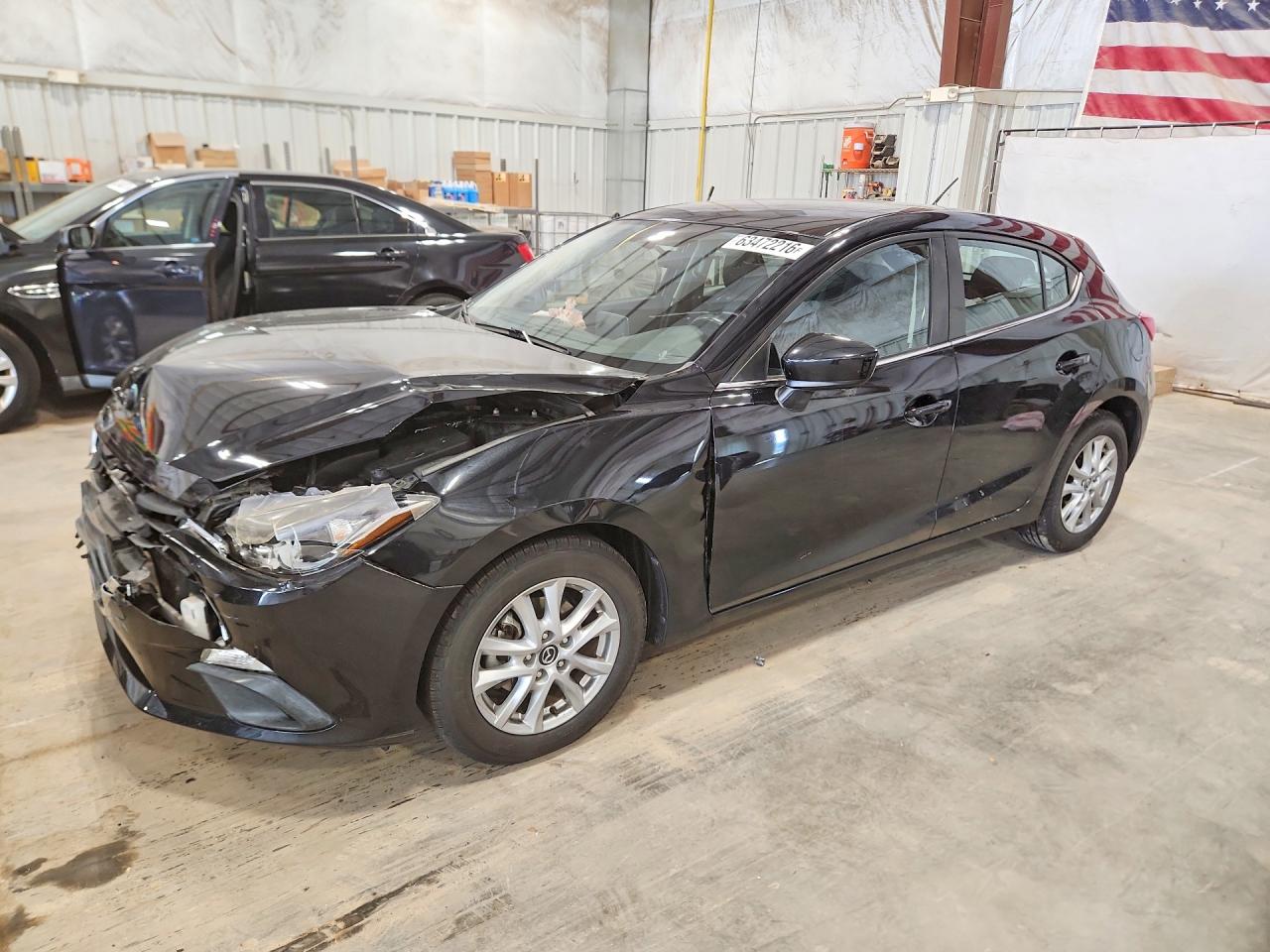 2016 Mazda 3 i Sport, VIN JM1BM1K71G1323166 — Front end