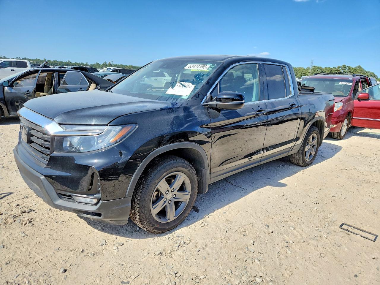 2023 Honda Ridgeline RTL, VIN 5FPYK3F58PB024244 — Front end