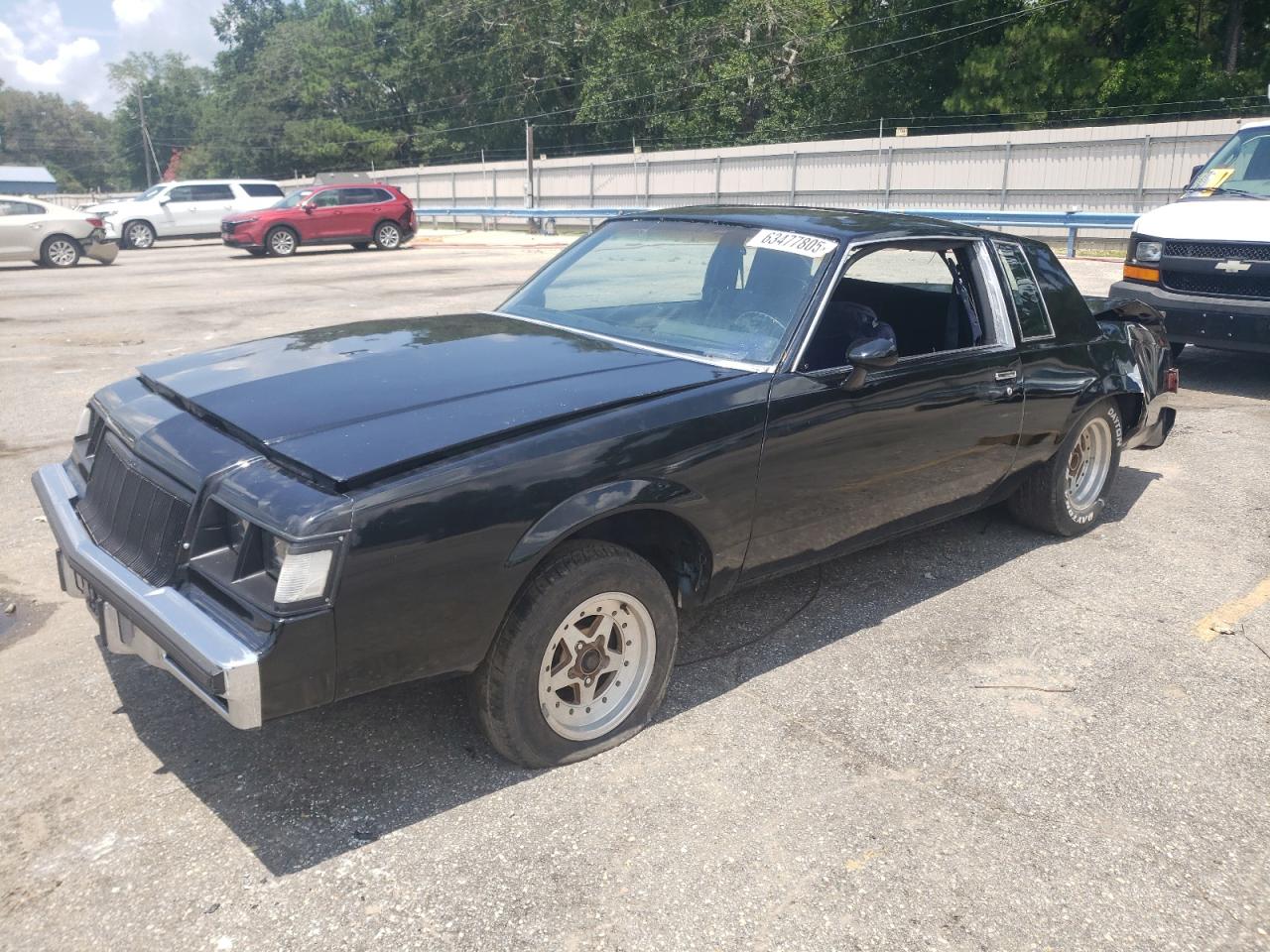 1985 Buick Regal, VIN 1G4GJ47A5FH414253 — Пожар в моторном отсеке