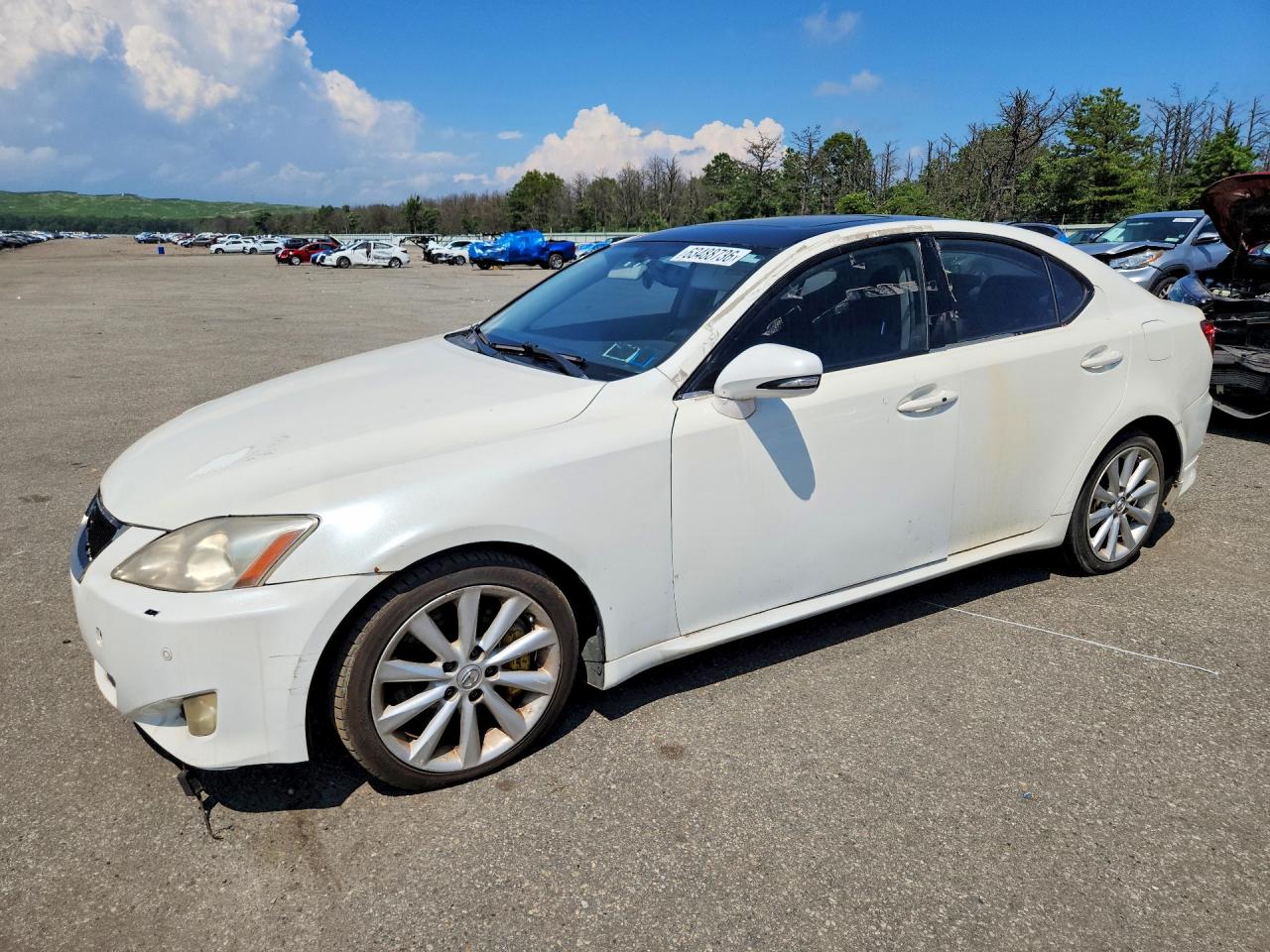 2006 Lexus IS 350, VIN JTHBE262662006718 — Front end