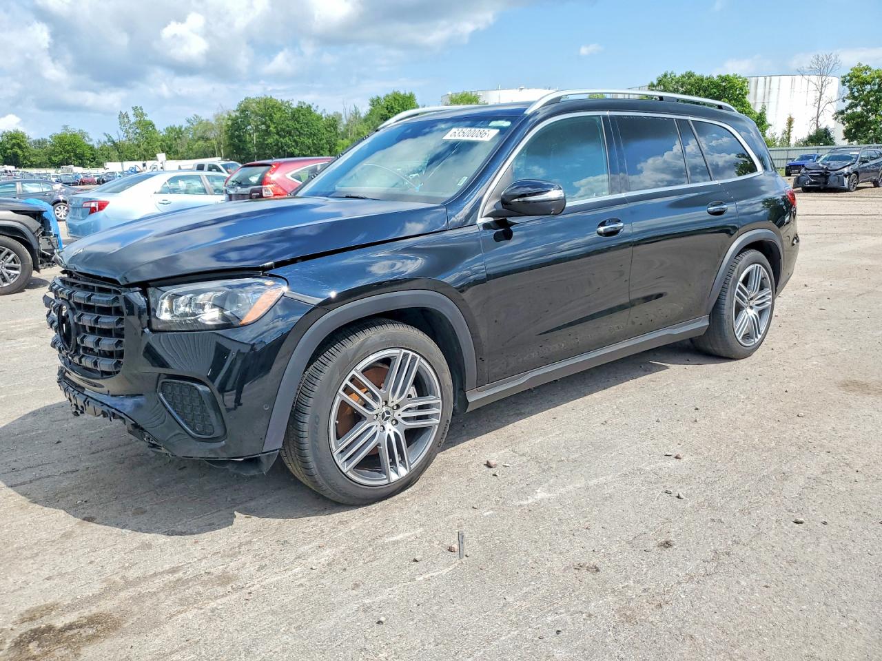 2025 Mercedes-Benz GLS 450, VIN 4JGFF5KE9SB440915 — Front end