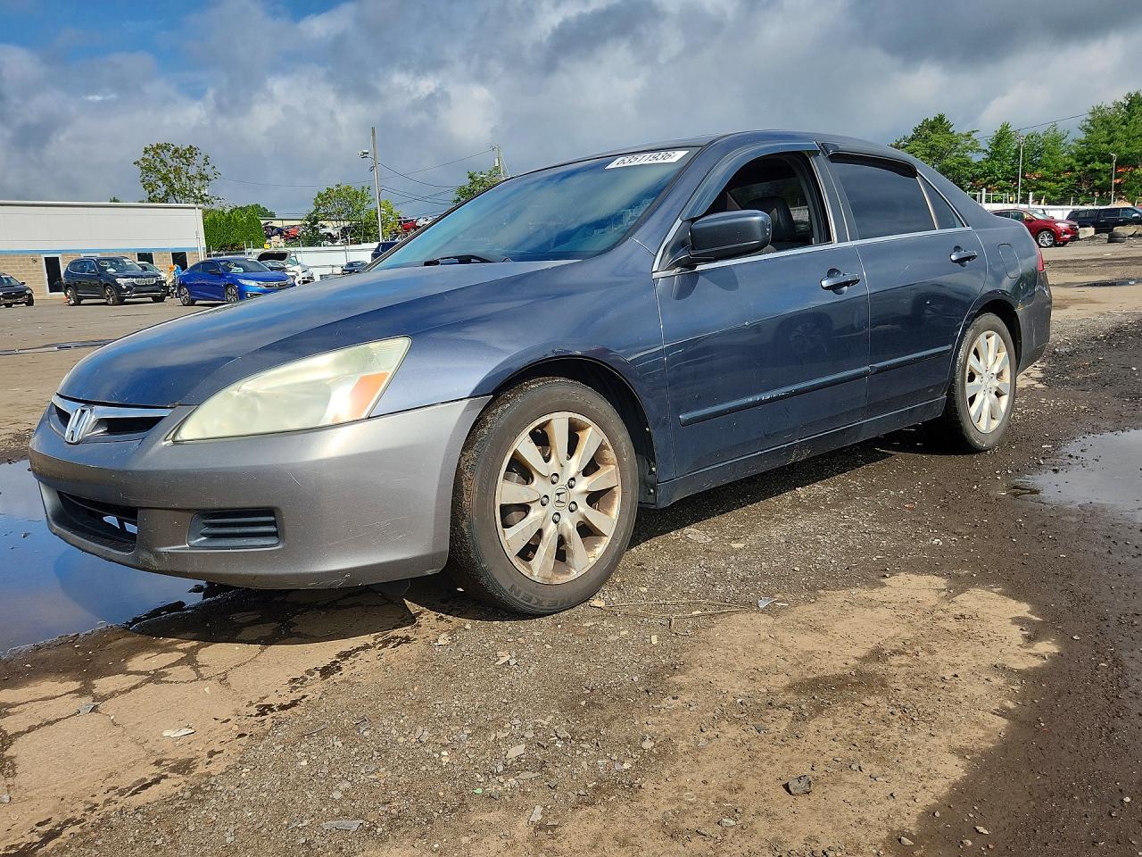 2007 Honda Accord EX-L, VIN 1HGCM56857A076511 — Side
