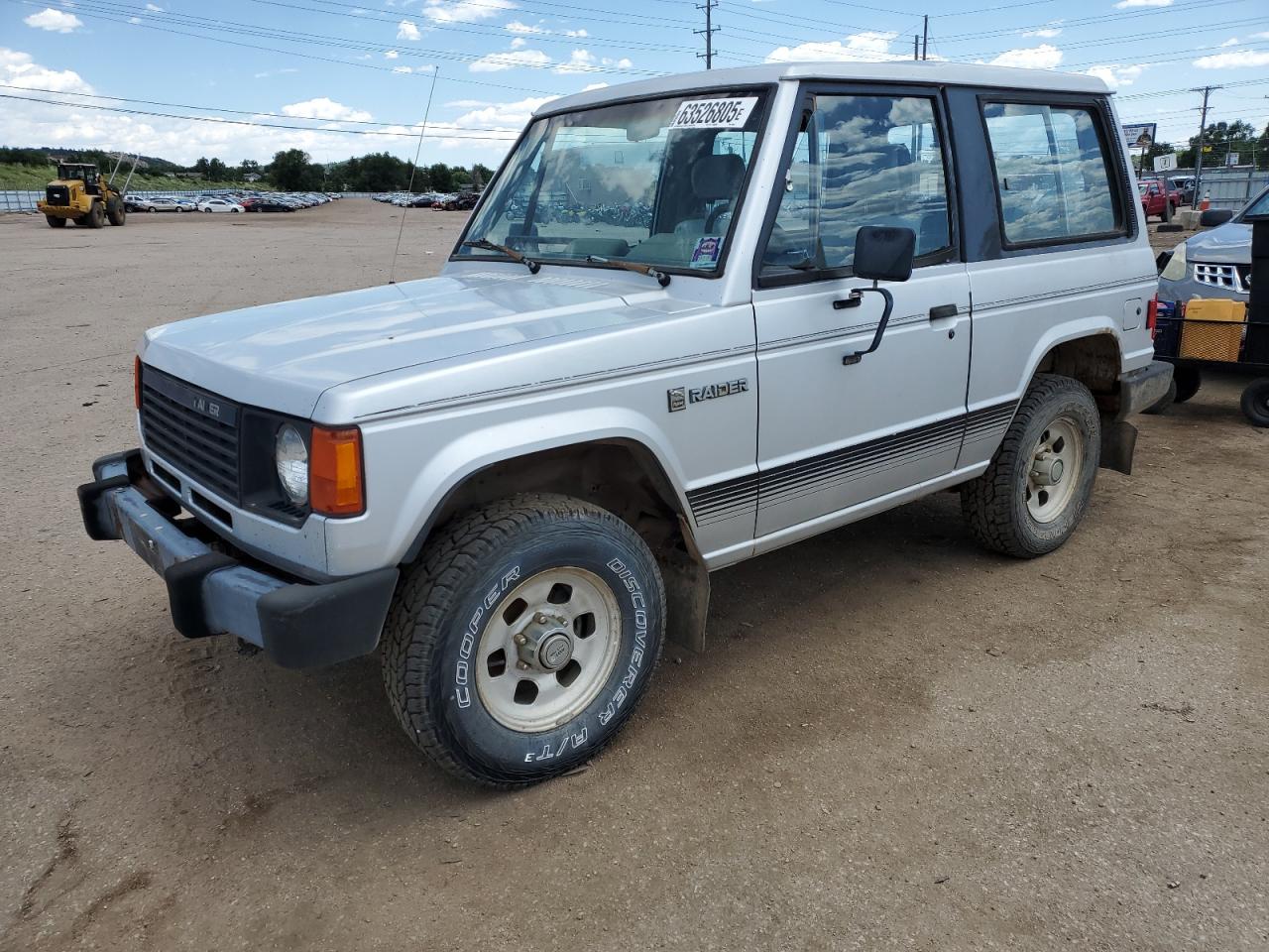 1988 Dodge Raider, VIN JB7FJ43EXJJ009581 — Зад