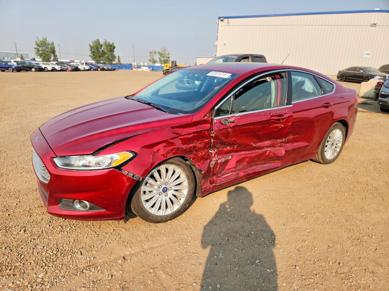 2013 Ford Fusion SE Hybrid, VIN 3FA6P0LU2DR333705 — Бок