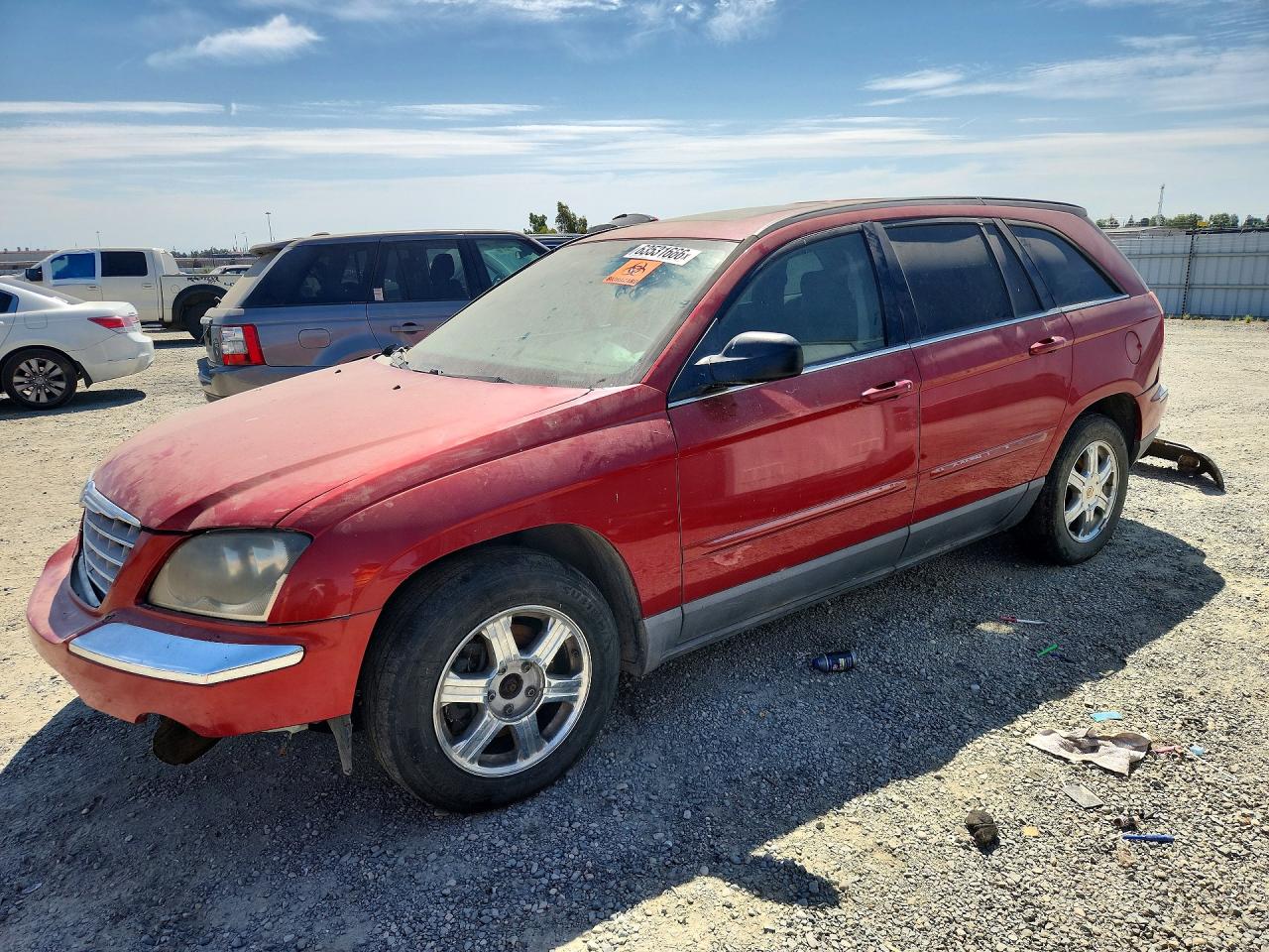 2004 Chrysler Pacifica, VIN 2C8GF68464R364571 — Minor dents and scratches