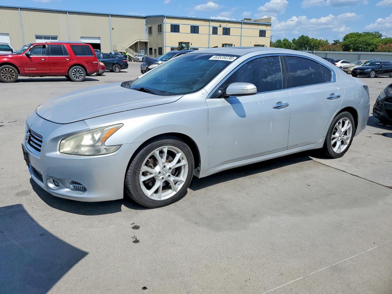 2014 Nissan Maxima SV, VIN 1N4AA5APXEC431080 — Мелкие вмятины и царапины