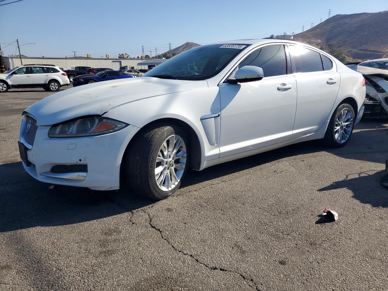 2013 Jaguar XF RWD, VIN SAJWA0ES2DPS82304 — Minor dents and scratches