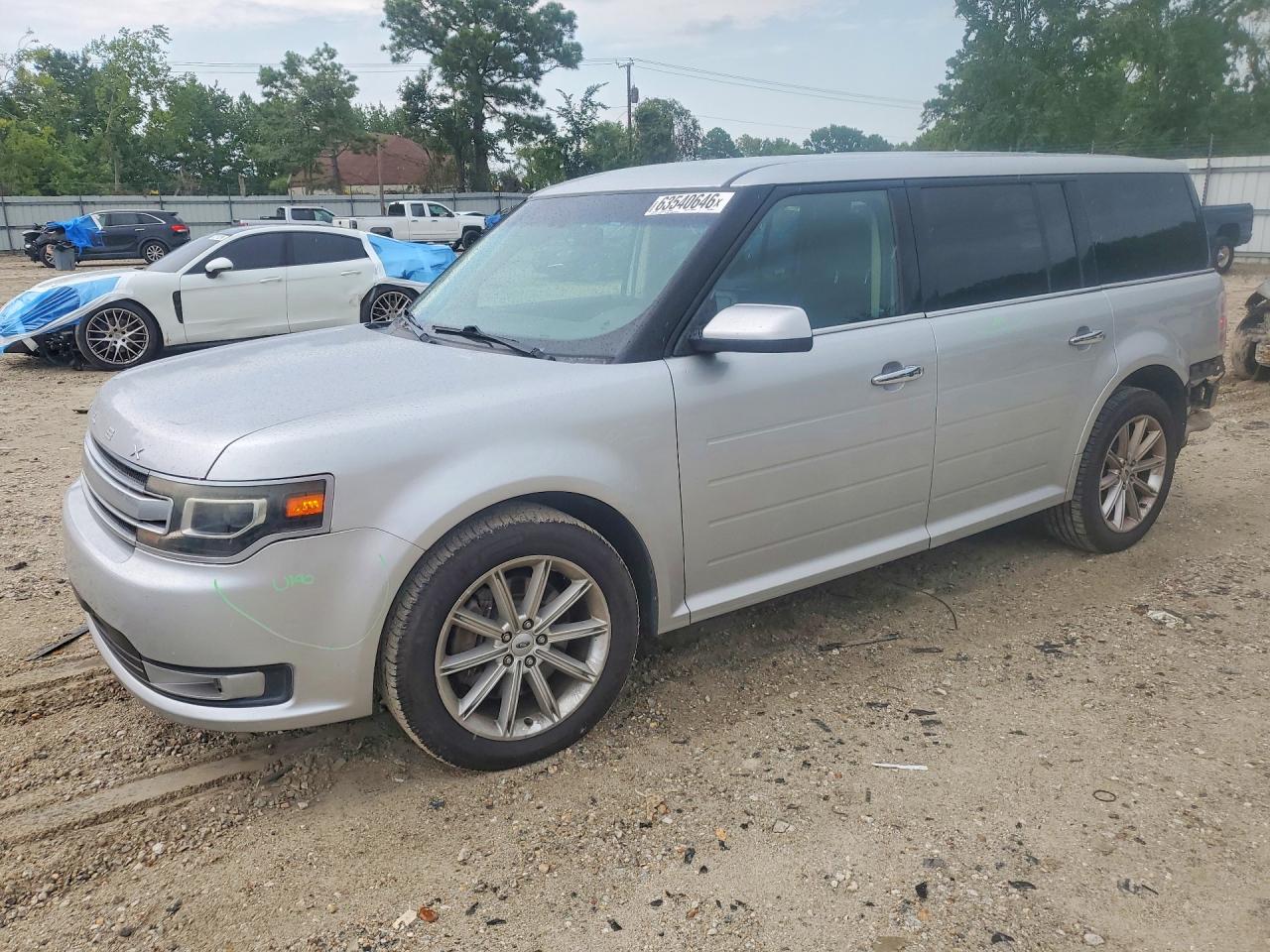 2017 Ford Flex Limited, VIN 2FMGK5D85HBA00832 — Зад