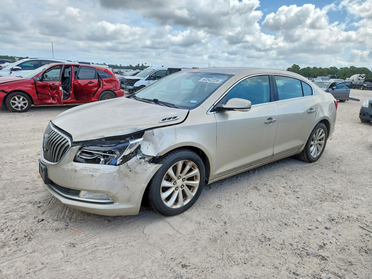 2015 Buick LaCrosse Leather, VIN 1G4GB5G35FF110565 — Обычный износ