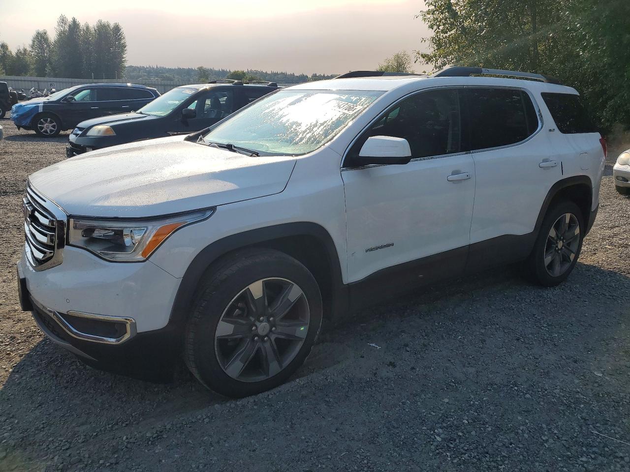 2018 GMC Acadia SLT, VIN 1GKKNWLSXJZ228468 — Front end