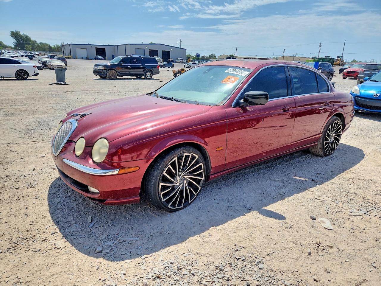 2003 Jaguar S-Type, VIN SAJEA01T33FM81747 — Бок